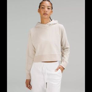 Lululemon loungeful cropped hoodie w/ sparkle sz 6